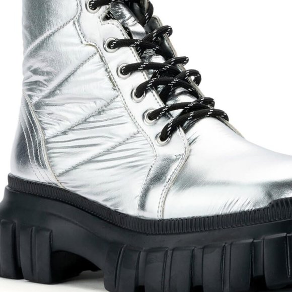 Miz Celsius: Silver Puffer Construction Boot SIZE 8 9 - Picture 3 of 6